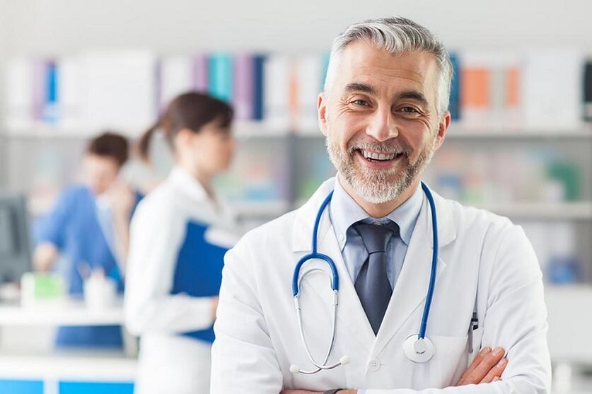 artrozu tedavi eden doktor